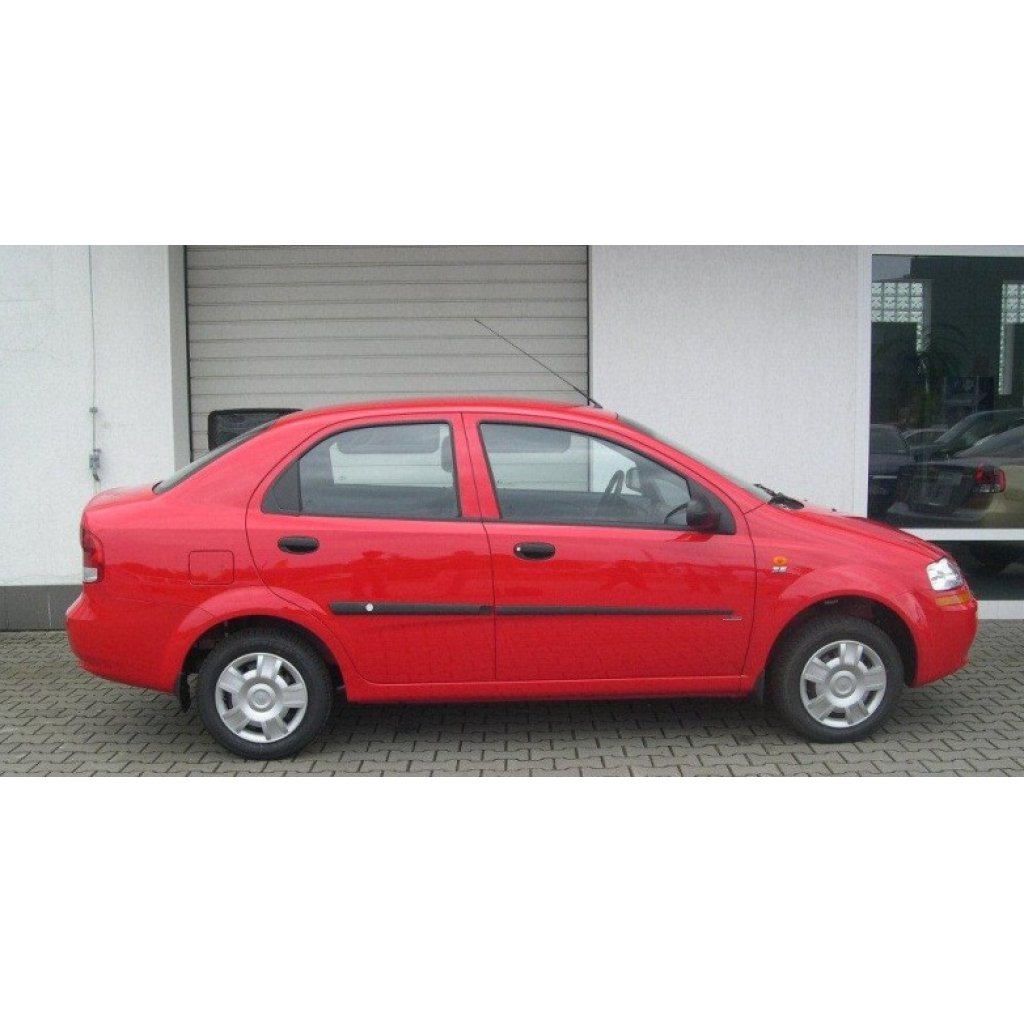 Boční lišty na dveře Chevrolet Aveo Sedan 2003-2005 F5 | Rider