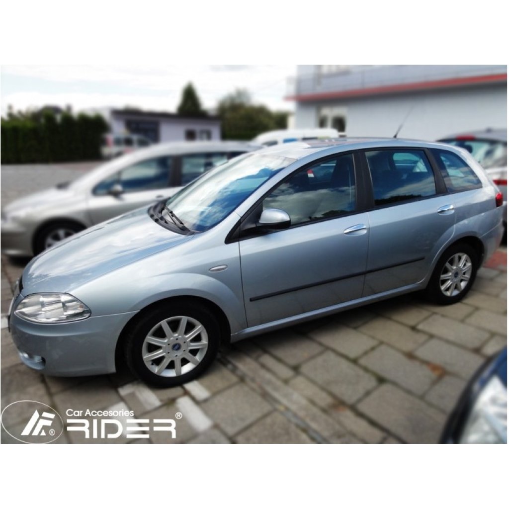 Boční lišty na dveře Fiat Croma 2005-2011 F11 | Rider