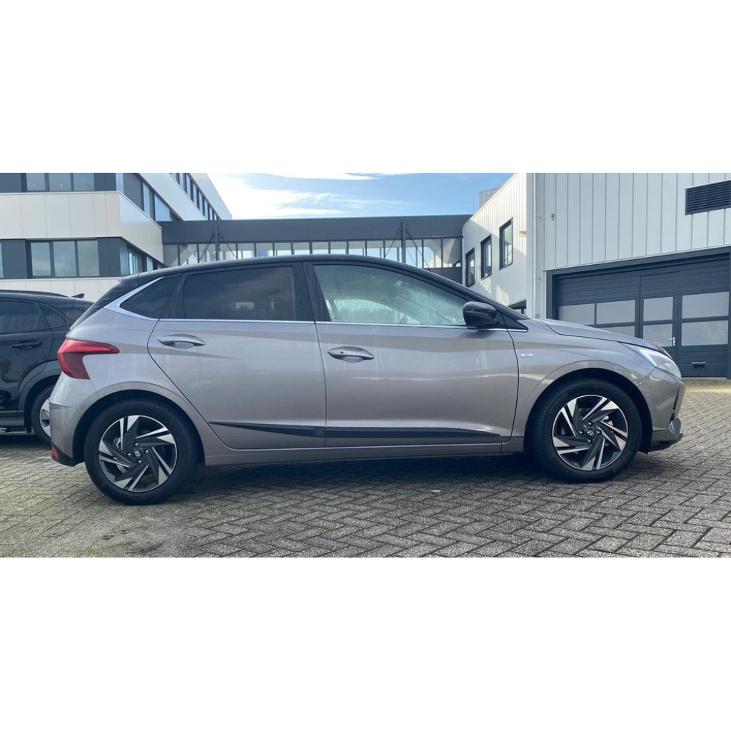 Boční lišty na dveře Hyundai i20 5dv Hatchback 2020- F67 | Rider