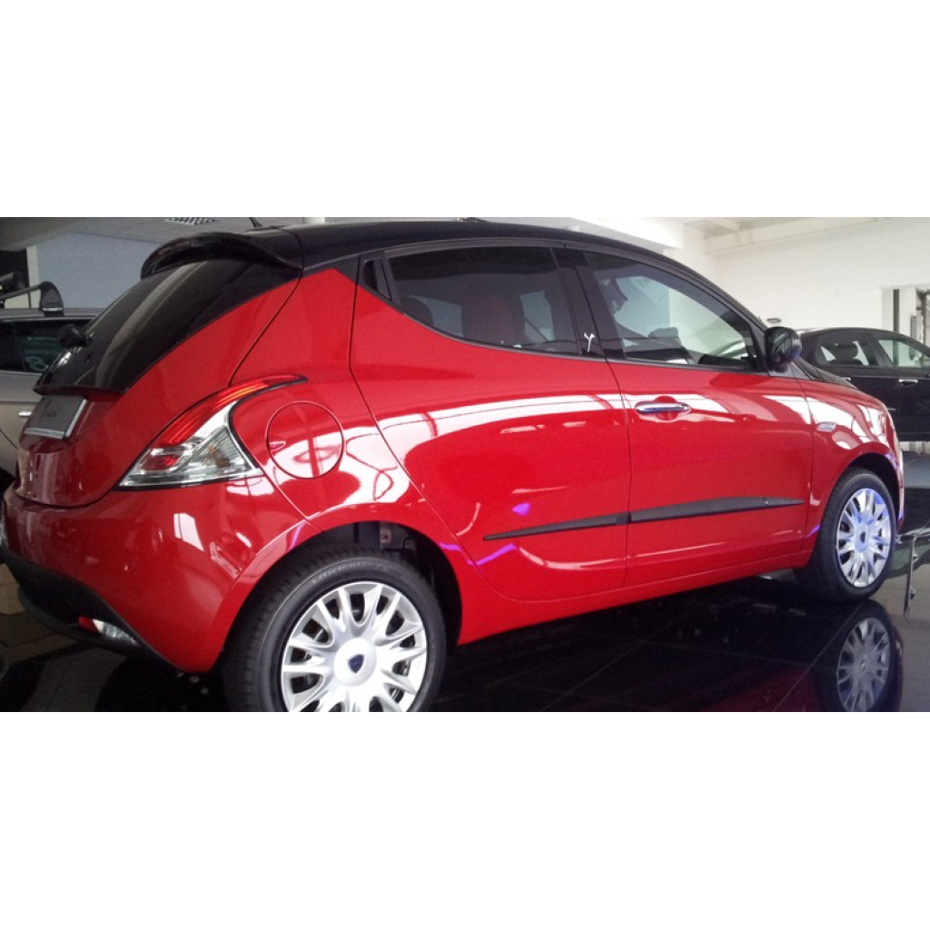 Boční lišty na dveře Lancia Ypsilon 2011- F26 | Rider