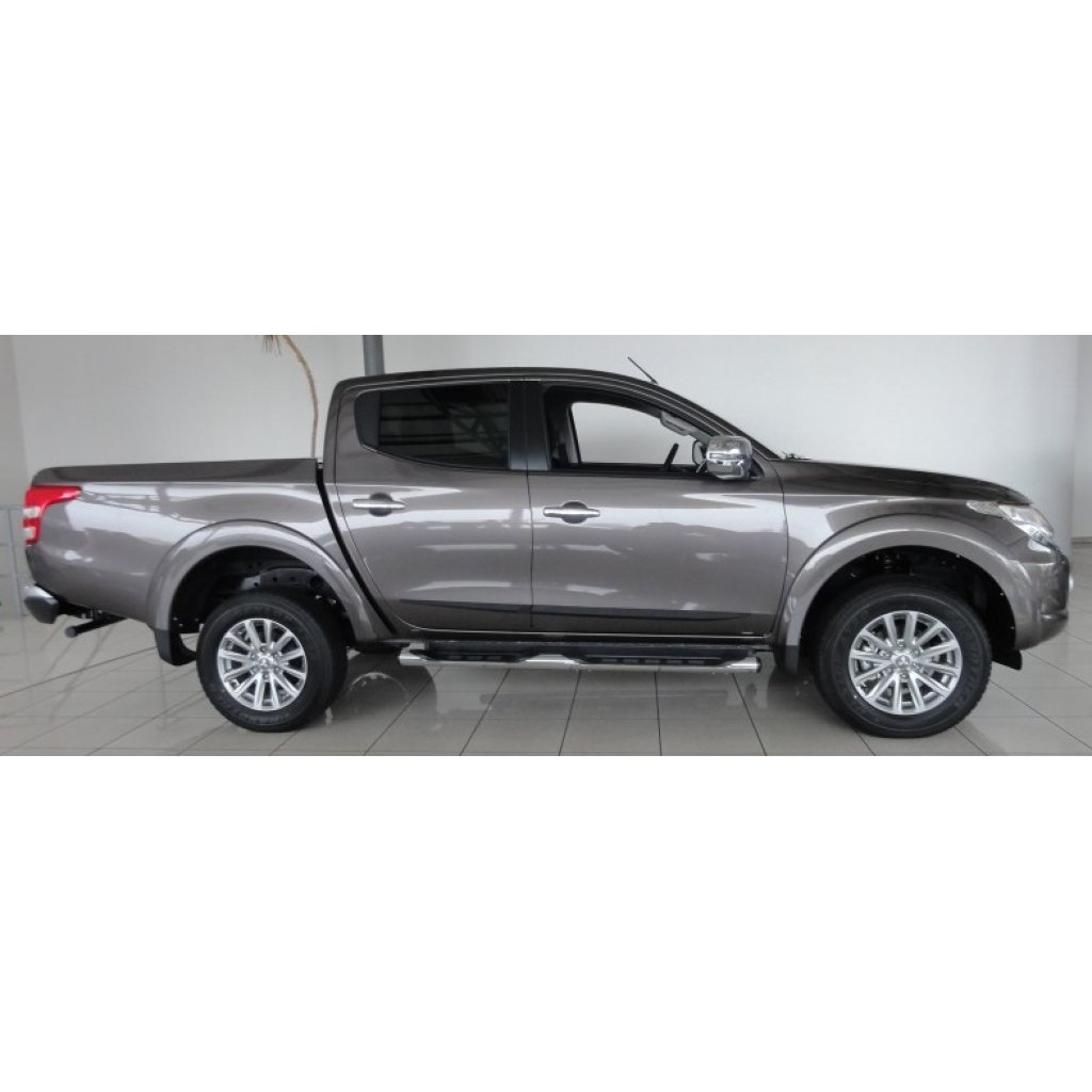 Boční lišty na dveře Mitsubishi L200 2016- F40 | Rider