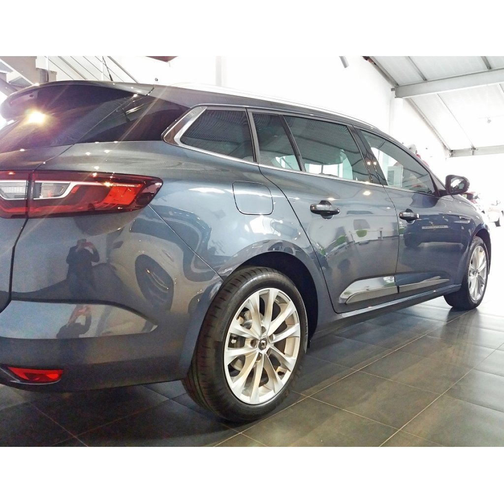 Boční lišty na dveře Renault Megane Combi 2016- F52 | Rider