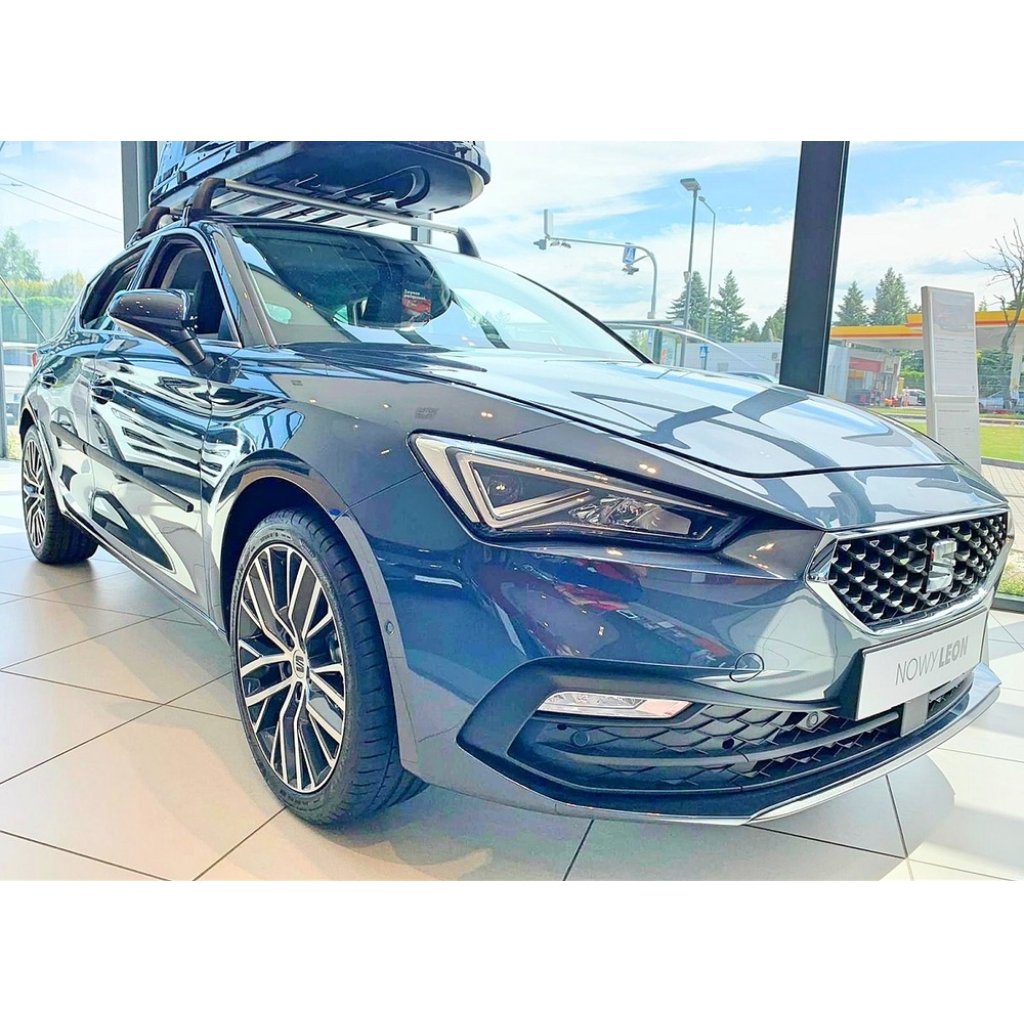 Boční lišty na dveře Seat Leon Hatchback 2020- F14 | Rider
