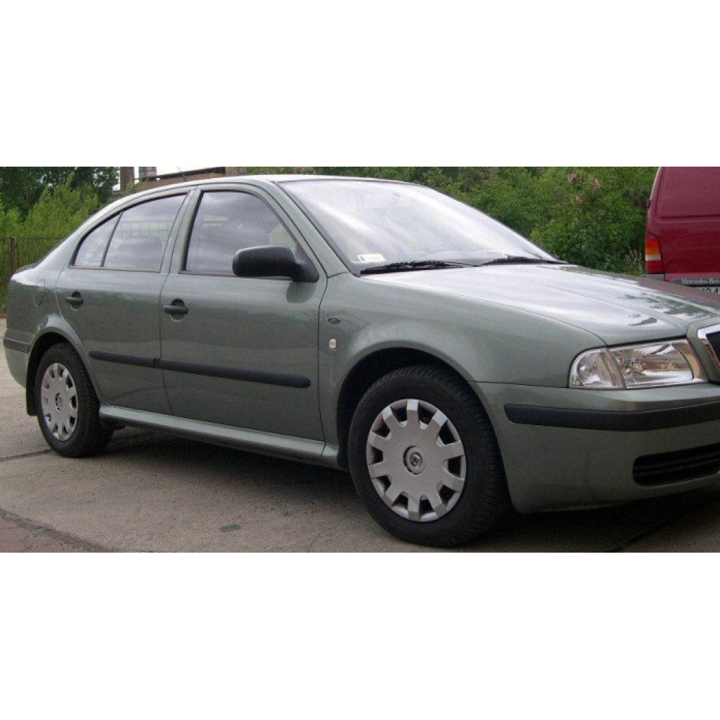Boční lišty na dveře Škoda Octavia I Liftback/Combi 1996-2010 F1 | Rider