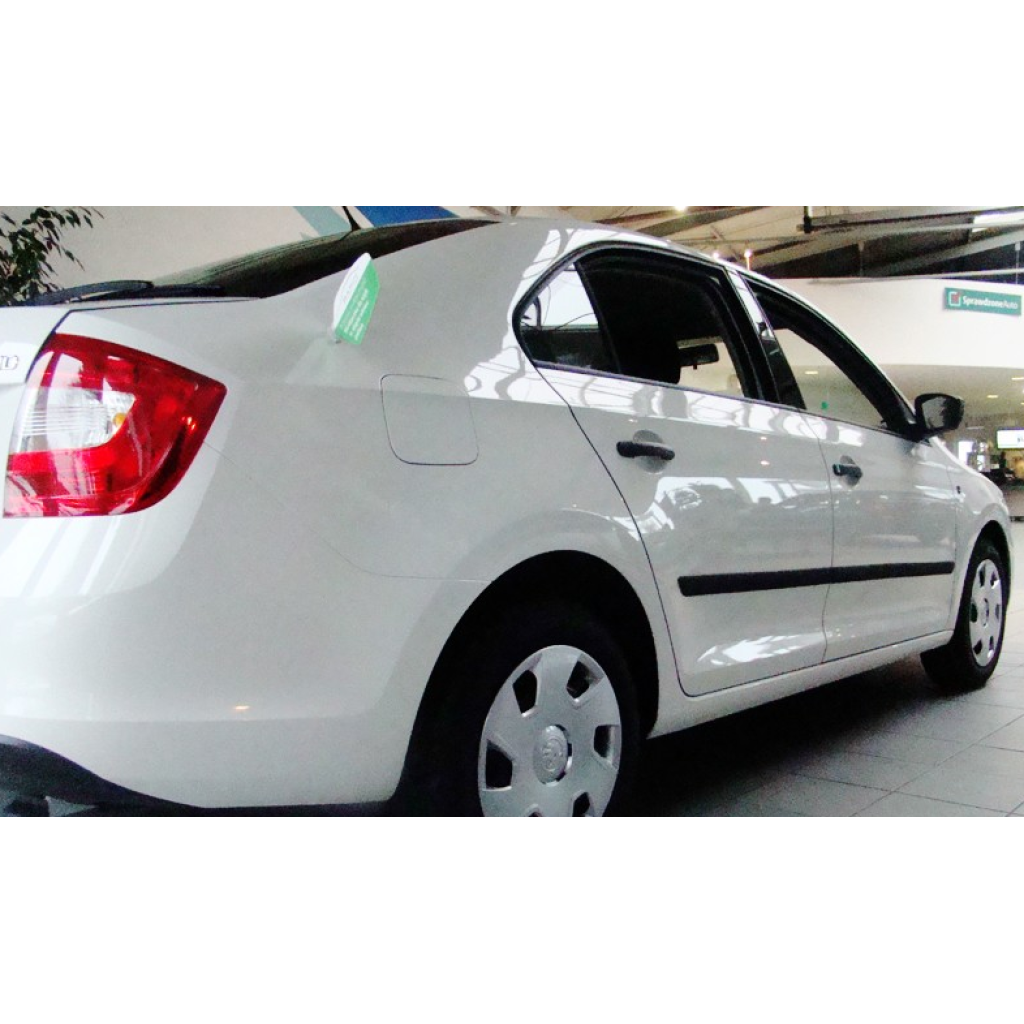 Boční lišty na dveře Škoda Rapid Liftback/Spaceback 2013-2019 F46 | Rider