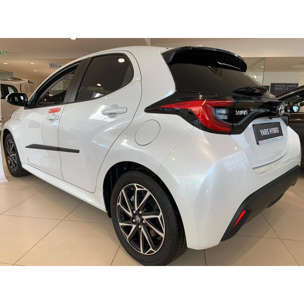 Boční lišty na dveře Toyota Yaris 5dv 2020- F69 | Rider