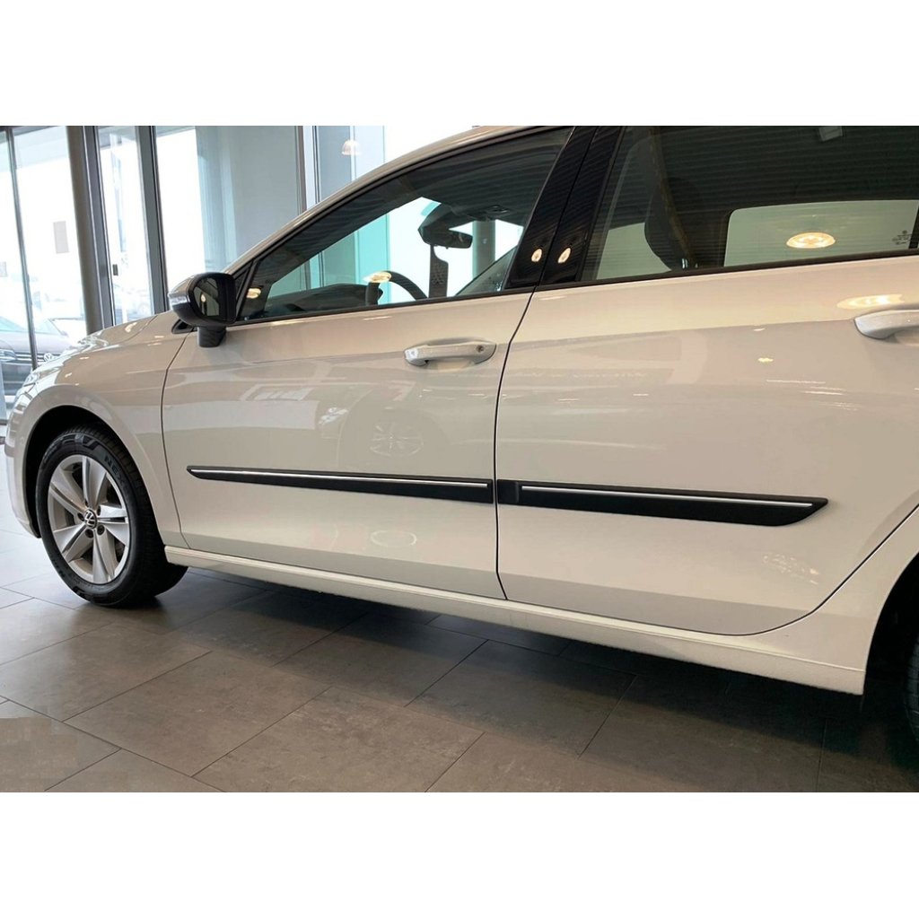 Boční lišty na dveře Volkswagen Golf VIII Hatchback 2020- F23 | Rider