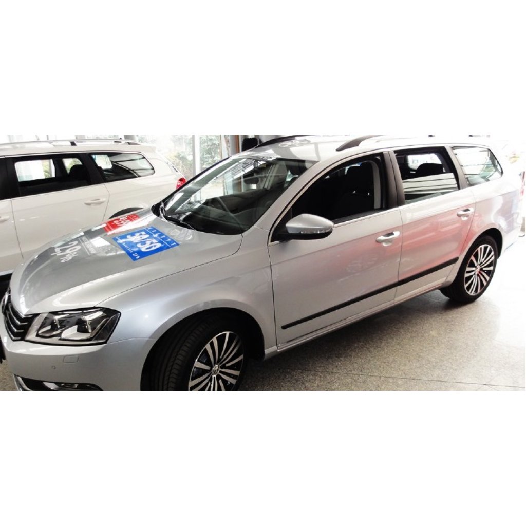 Boční lišty na dveře Volkswagen Passat B7 Sedan/Combi 2010-2015 F16/20 | Rider