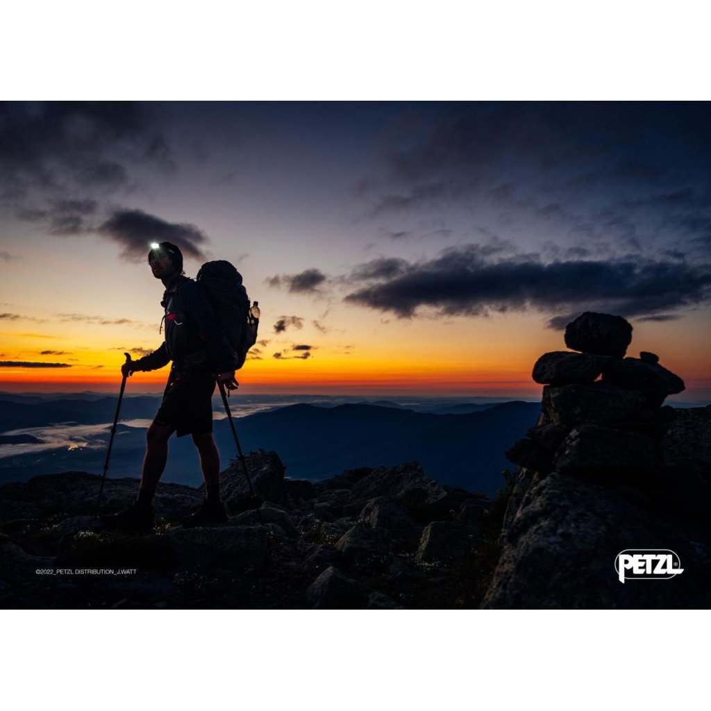 Čelovka PETZL Tikka Core 2022, modrá, 450 lm - E067AA01