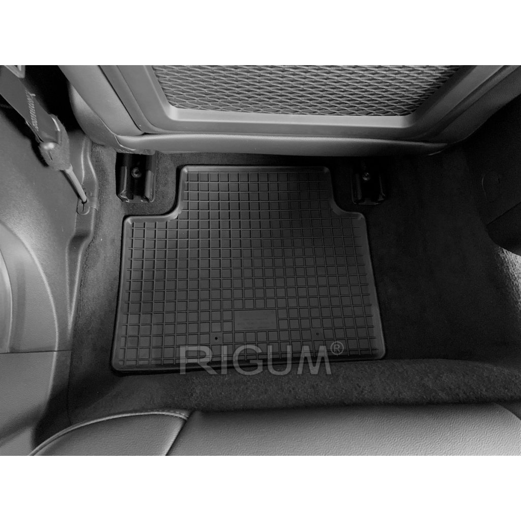 Gumové autokoberce Alfa Romeo Giulia 4x2 AUTOMAT 2016- | RIGUM
