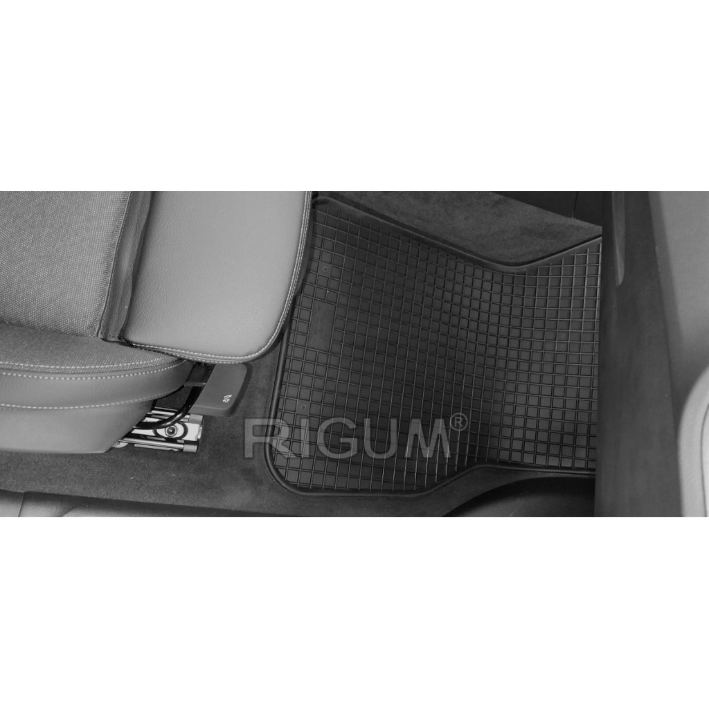 Gumové autokoberce BMW 1 F40 2019- | RIGUM