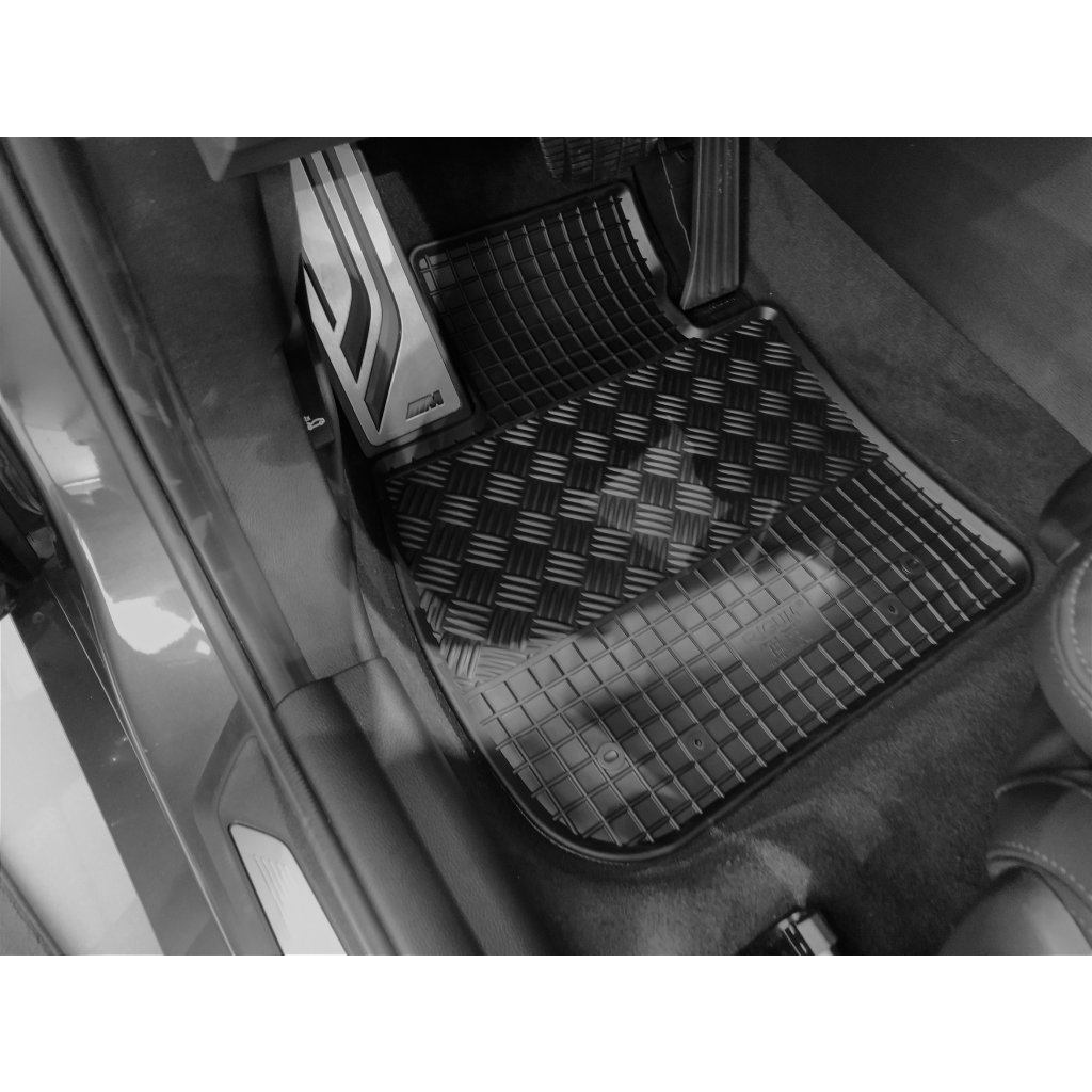 Gumové autokoberce BMW X1 2015-2022 | RIGUM