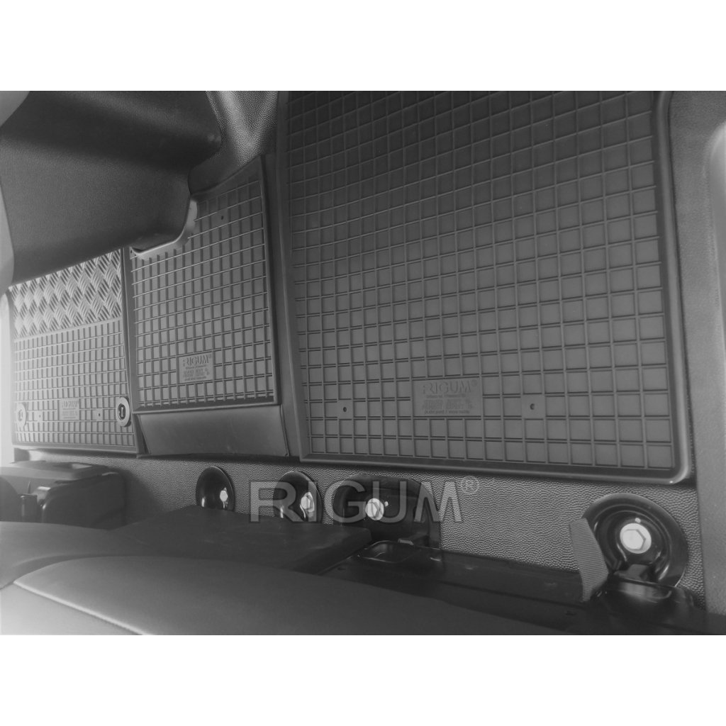 Gumové autokoberce Citroen Jumpy 2/3místný 2016- | RIGUM