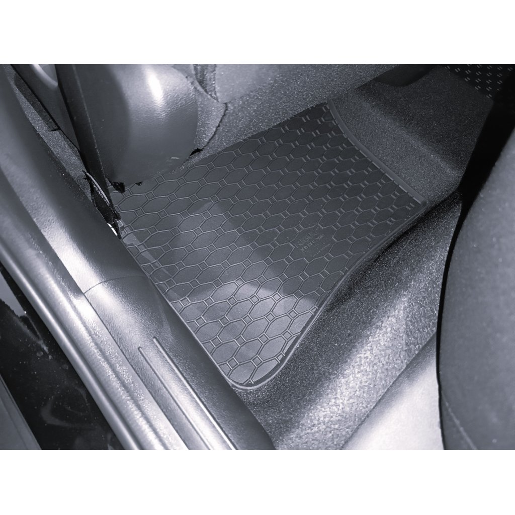 Gumové autokoberce Hyundai i20 2014-2020 | RIGUM