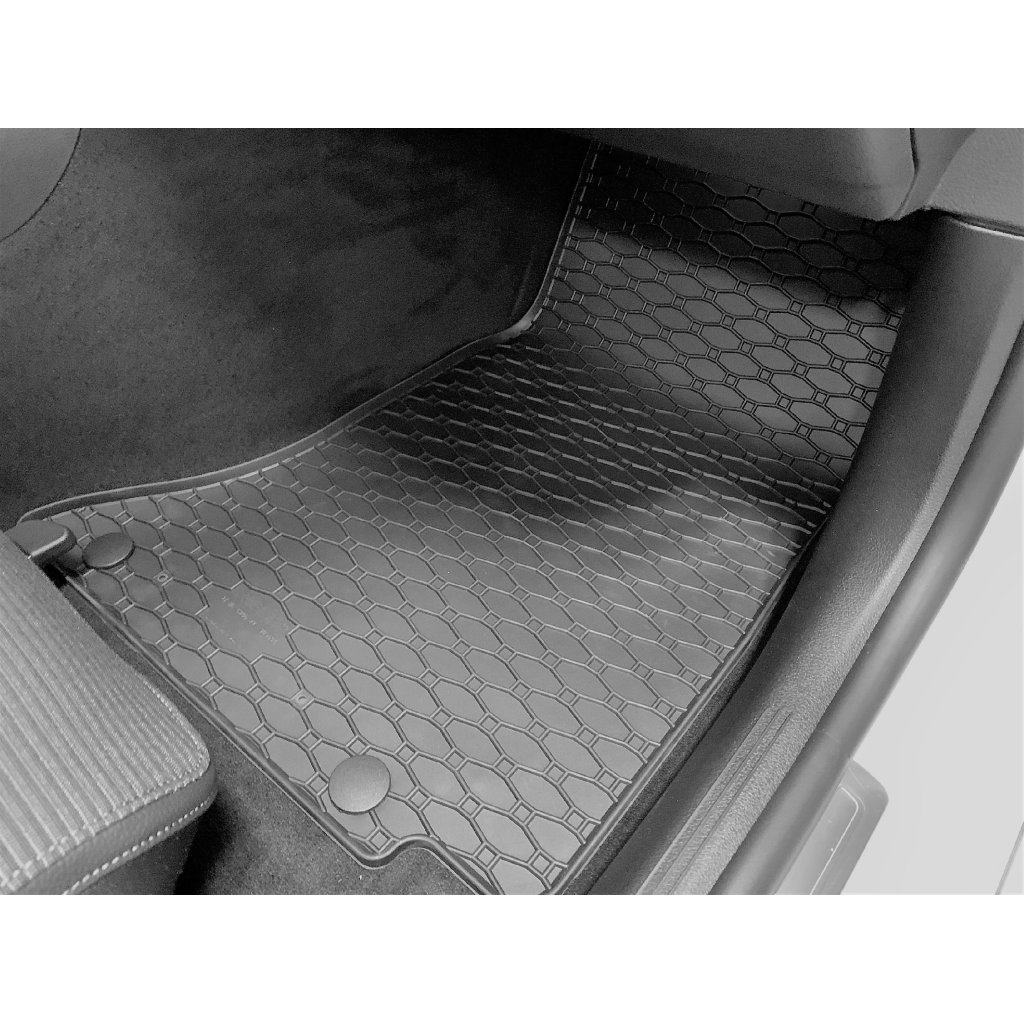 Gumové autokoberce Mercedes C-Class W/S206 2021- | RIGUM