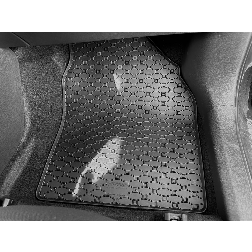 Gumové autokoberce Toyota Aygo X 2022- | RIGUM