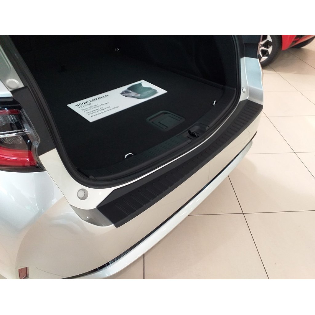 Kryt nákladové hrany Toyota Corolla Combi 2019- | Rider