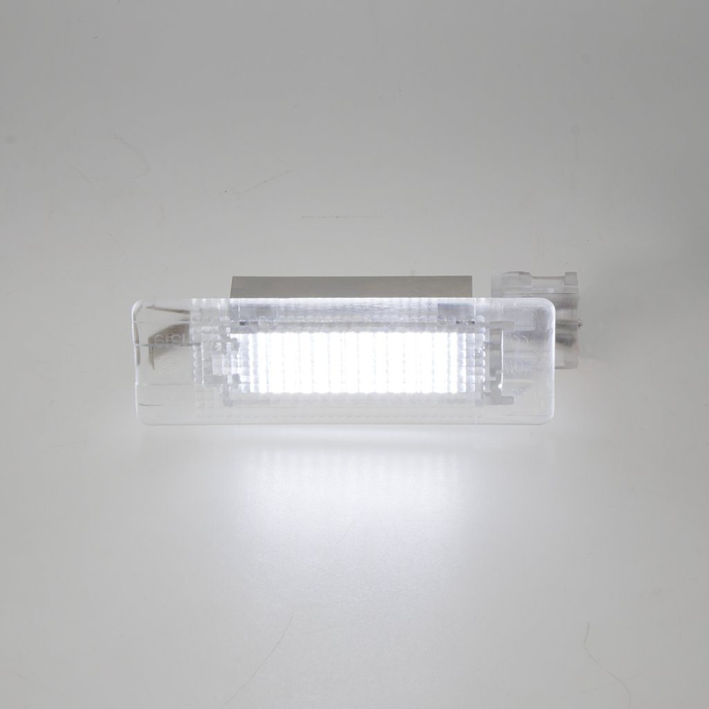 LED osvětlení zavazadlového prostoru VW