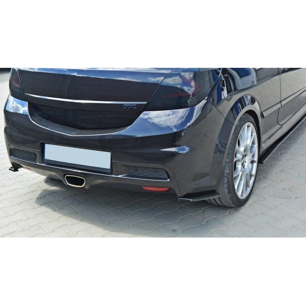 Maxton Design boční difuzory pod zadní nárazník pro Opel Astra OPC H (Mk3), černý lesklý plast ABS