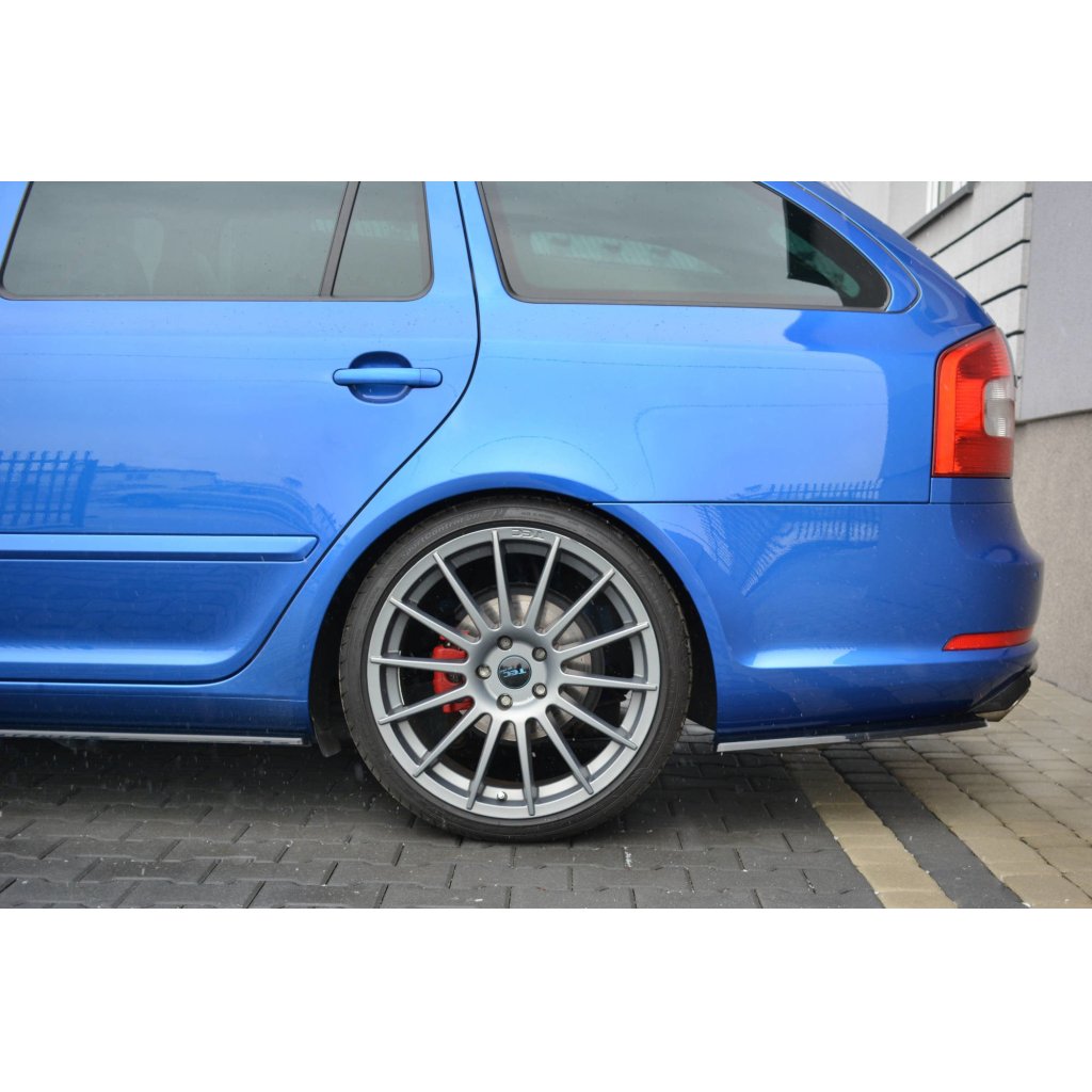 Maxton Design boční difuzory pod zadní nárazník pro Škoda Octavia RS Facelift Mk2, plast ABS bez povrchové úpravy