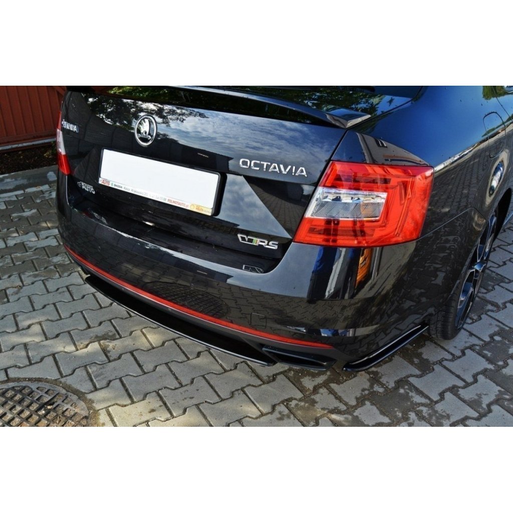 Maxton Design boční difuzory pod zadní nárazník pro Škoda Octavia RS Mk3, černý lesklý plast ABS