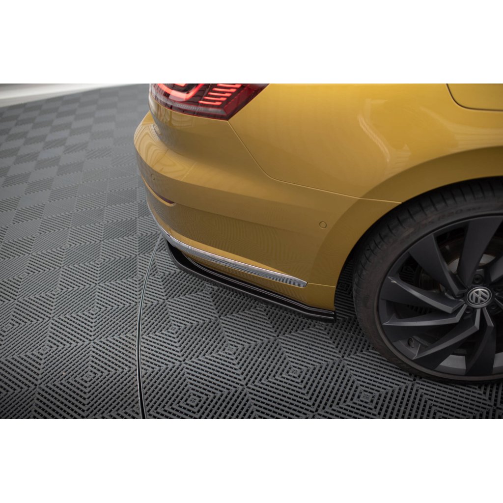 Maxton Design boční difuzory pod zadní nárazník pro Volkswagen Arteon, černý lesklý plast ABS