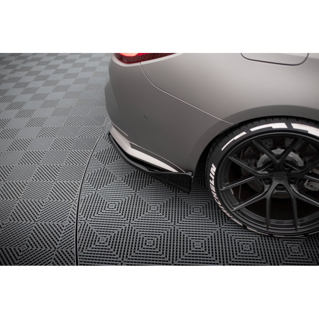Maxton Design boční difuzory pod zadní nárazník v.5 pro BMW řada M4 G82, G83, černý lesklý plast ABS, Coupe/Convertible