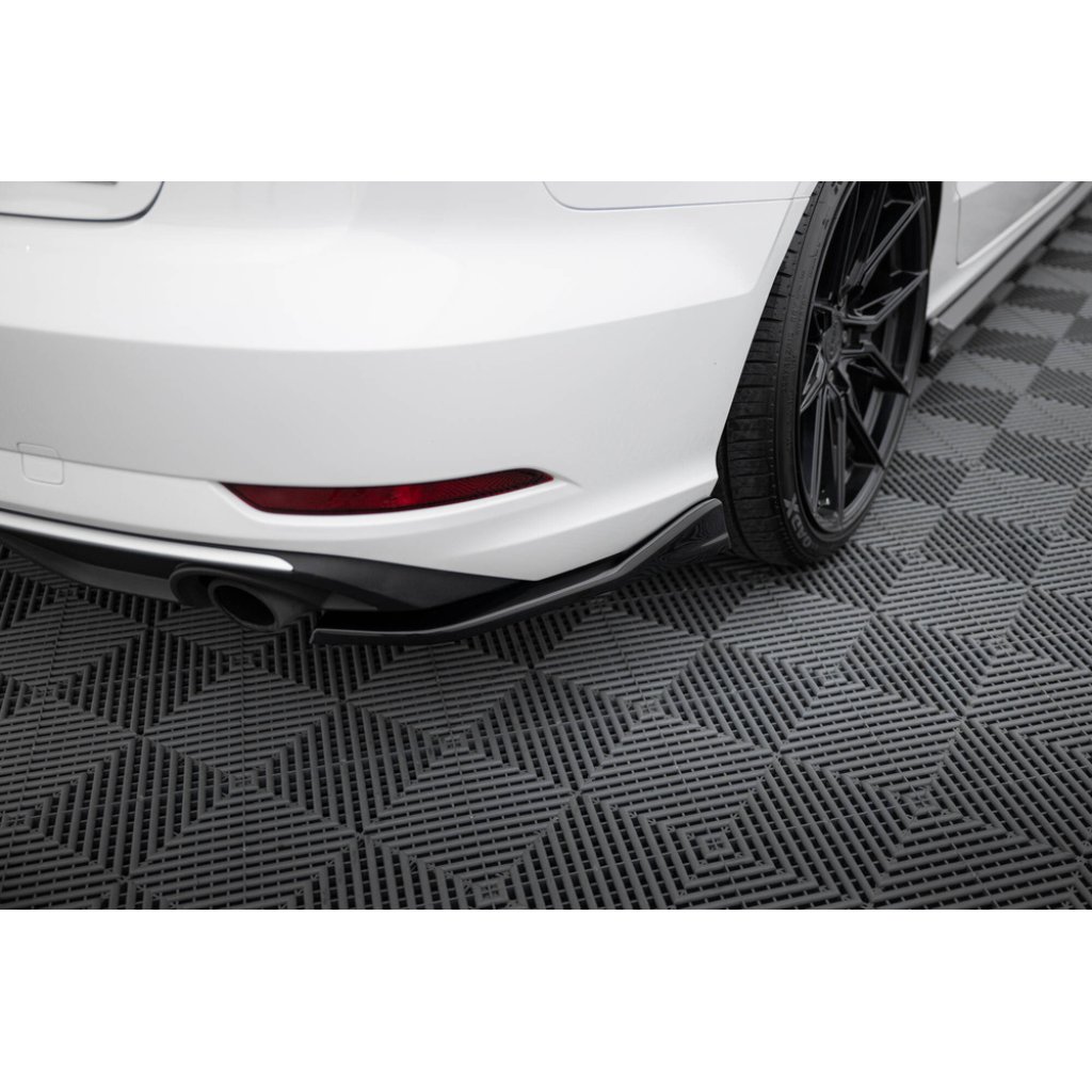 Maxton Design boční difuzory pod zadní nárazník ver.1 pro Audi A3 8V FL, černý lesklý plast ABS, Sedan