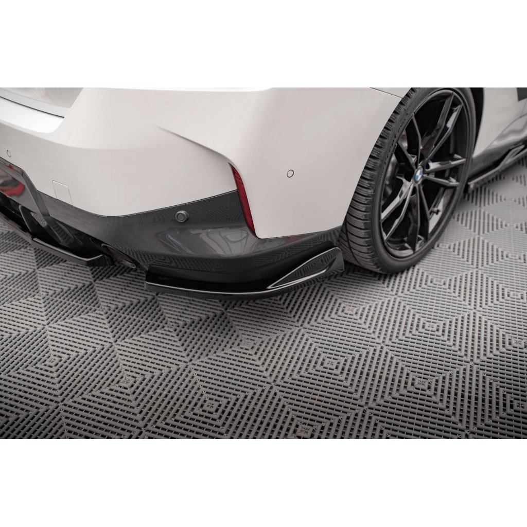 Maxton Design boční difuzory pod zadní nárazník ver.1 pro BMW řada 2 G42 M-Pack, černý lesklý plast ABS