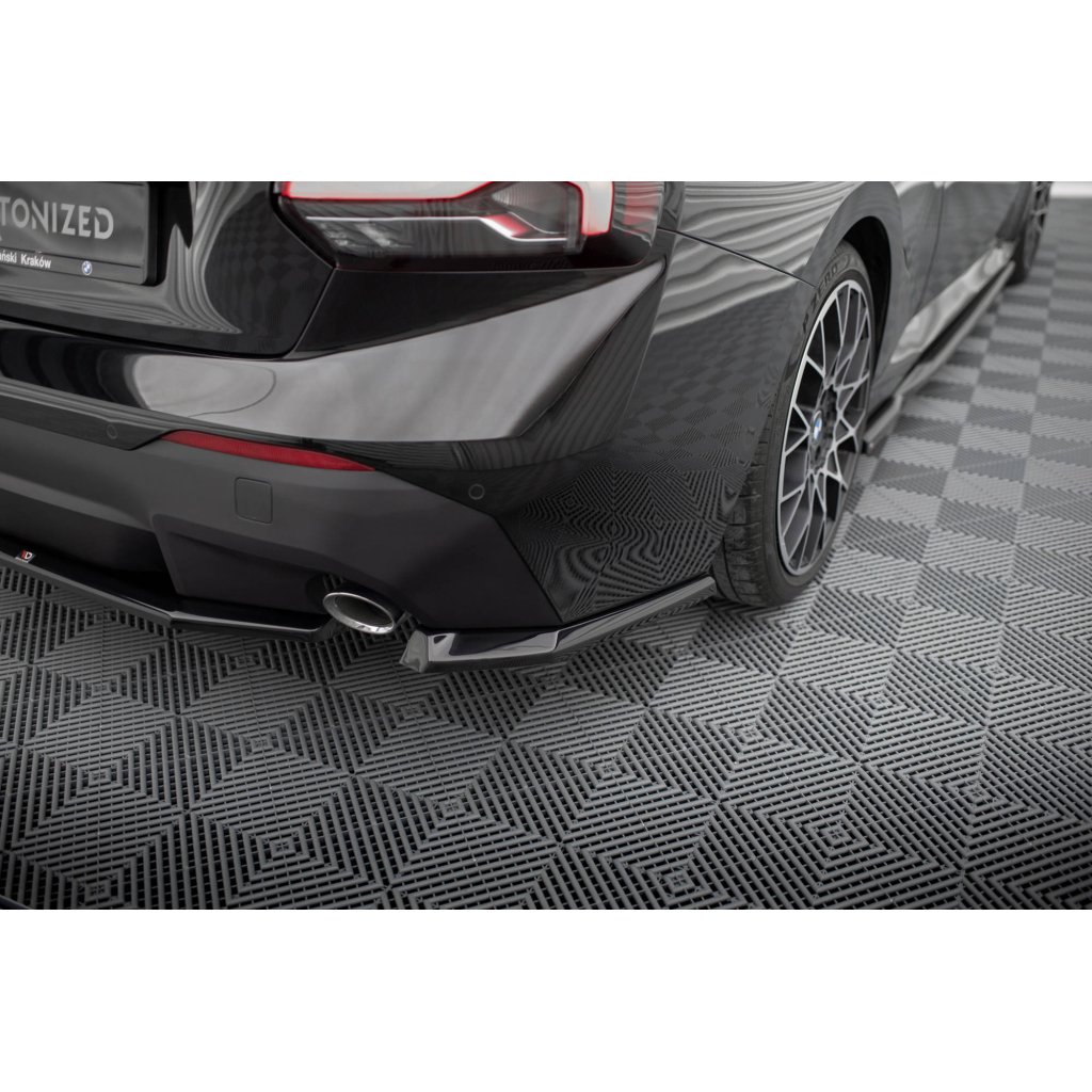 Maxton Design boční difuzory pod zadní nárazník ver.1 pro BMW řada 2 G42 Standard, černý lesklý plast ABS