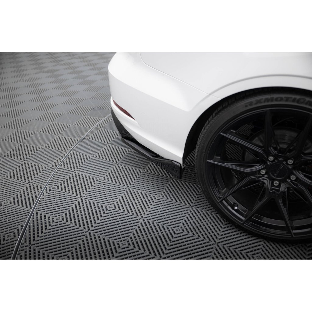 Maxton Design boční difuzory pod zadní nárazník ver.2 pro Audi A3 8V FL, černý lesklý plast ABS, Sedan