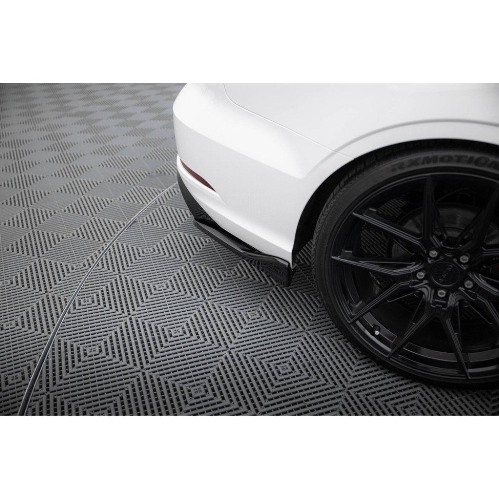 Maxton Design boční difuzory pod zadní nárazník ver.2 pro Audi A3 8V FL, černý lesklý plast ABS, Sedan