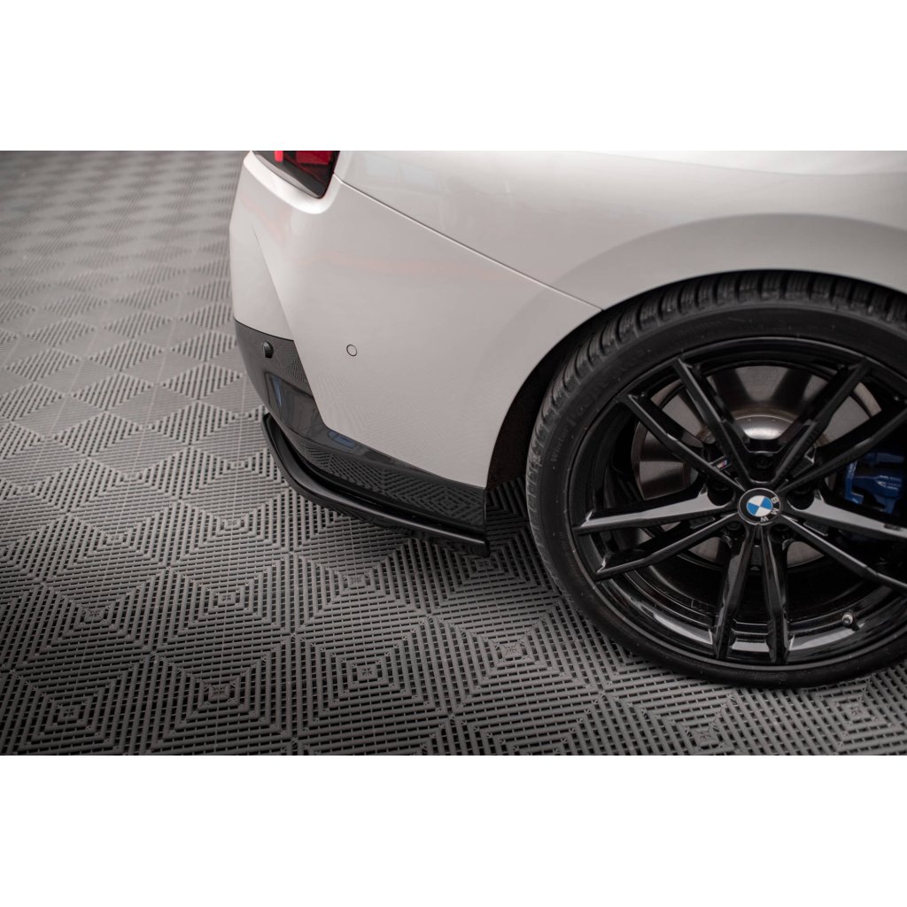 Maxton Design boční difuzory pod zadní nárazník ver.2 pro BMW řada 2 G42 M-Pack, černý lesklý plast ABS