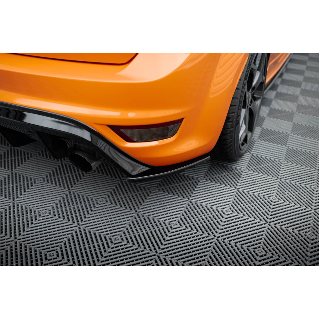 Maxton Design boční difuzory pod zadní nárazník ver.2 pro Ford Focus ST Mk2 Facelift, černý lesklý plast ABS