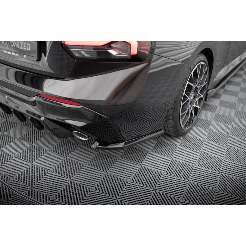 Maxton Design boční difuzory pod zadní nárazník ver.3 pro BMW řada 2 G42 Standard, černý lesklý plast ABS