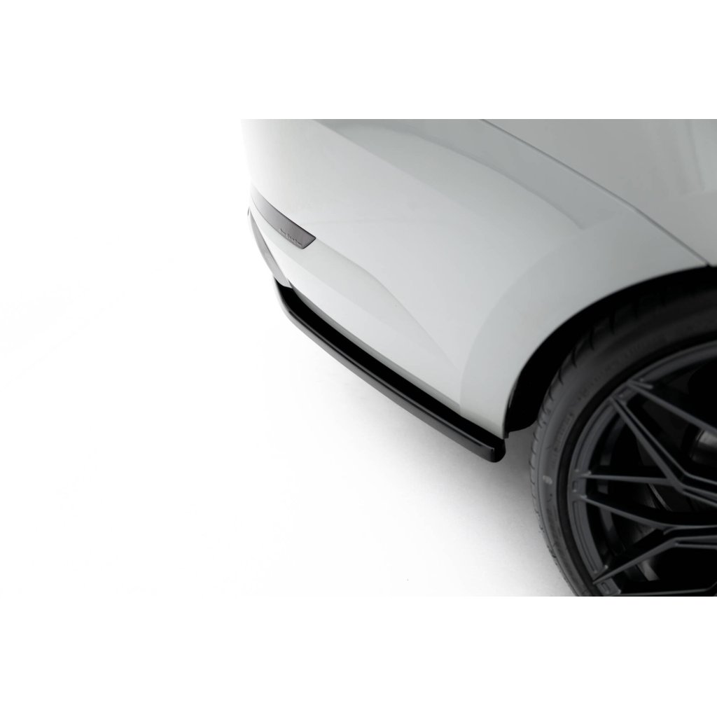 Maxton Design boční difuzory pod zadní nárazník ver.3 pro Škoda Superb Mk3, černý lesklý plast ABS, Liftback / Combi