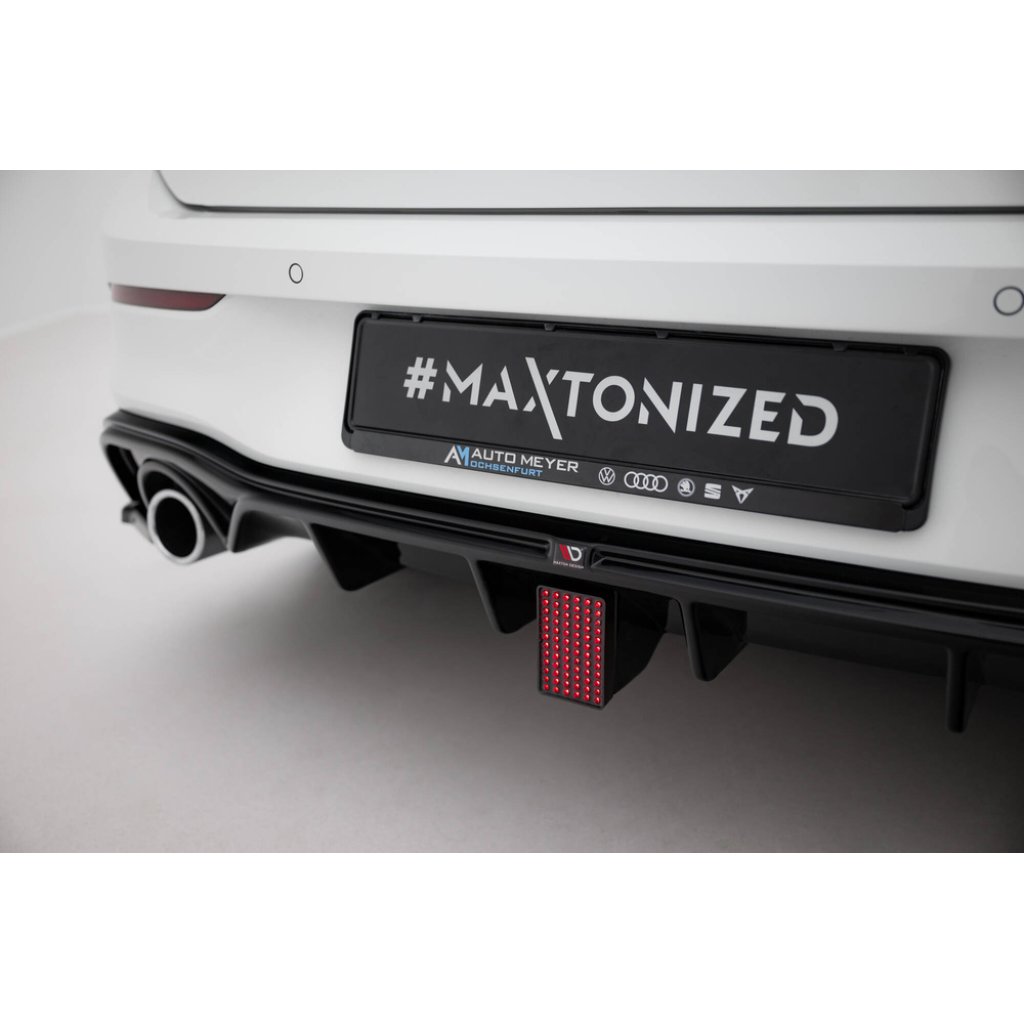 Maxton Design brzdové světlo pro Volkswagen Golf GTI Mk8, černý lesklý plast ABS