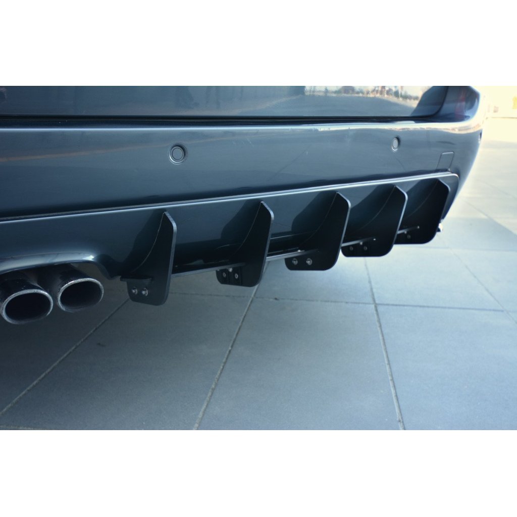 Maxton Design difuzor zadního nárazníku pro BMW řada 5 E61, plast ABS bez povrchové úpravy