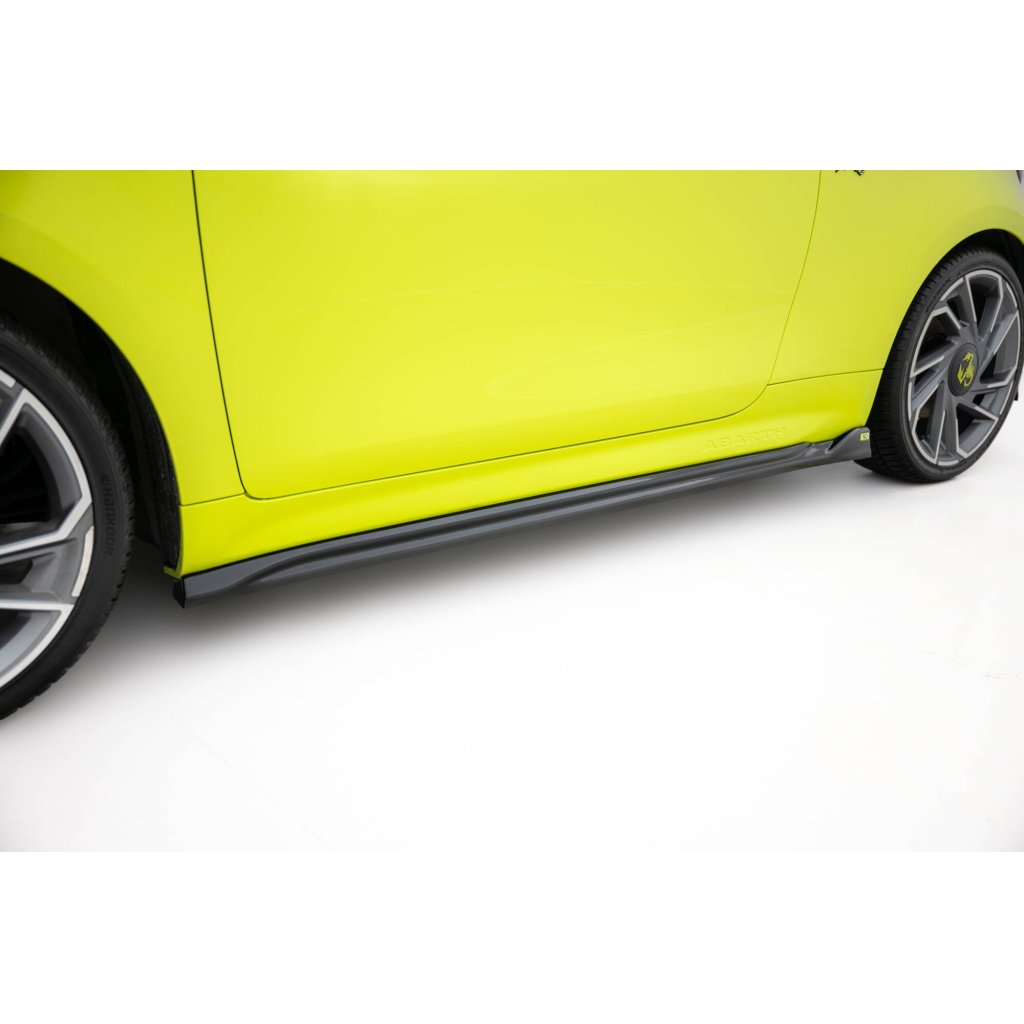 Maxton Design difuzory pod boční prahy pro Abarth 500E, černý lesklý plast ABS