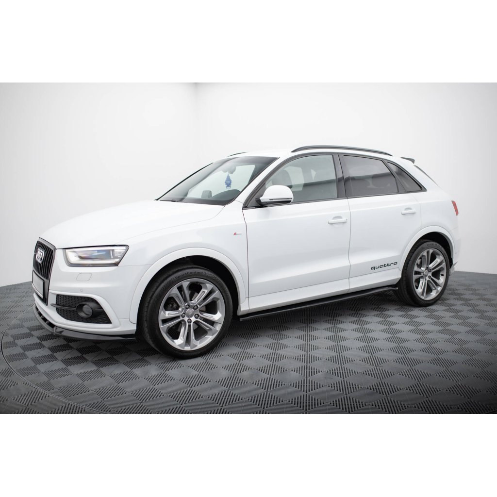Maxton Design difuzory pod boční prahy pro Audi Q3 8U, černý lesklý plast ABS, S-Line