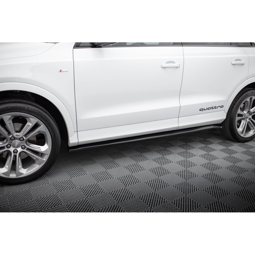 Maxton Design difuzory pod boční prahy pro Audi Q3 8U, černý lesklý plast ABS, S-Line