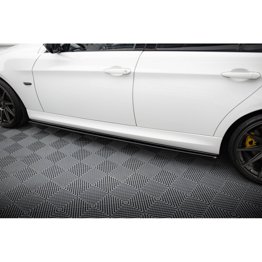 Maxton Design difuzory pod boční prahy pro BMW řada 3 E90, E91, černý lesklý plast ABS
