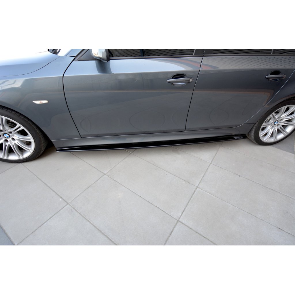 Maxton Design difuzory pod boční prahy pro BMW řada 5 E60, E61, černý lesklý plast ABS, M-Pack