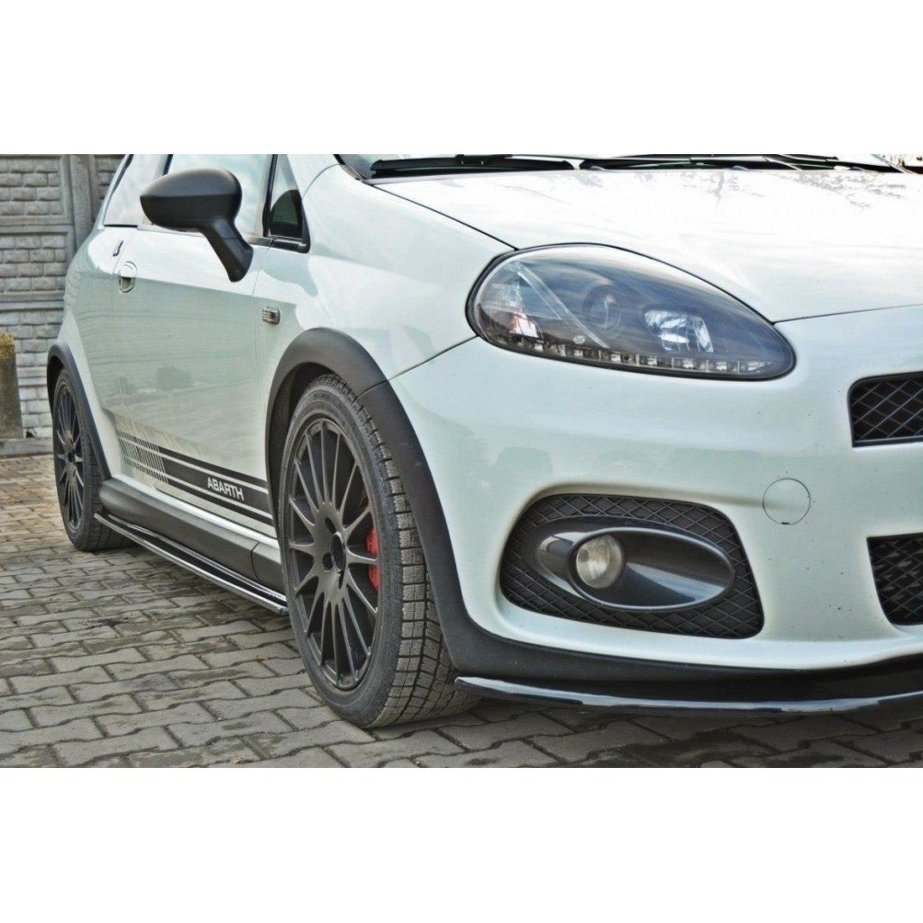 Maxton Design difuzory pod boční prahy pro Fiat Grande Punto Grande Punto Abarth, černý lesklý plast ABS