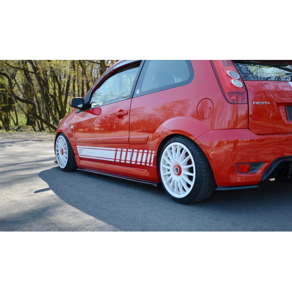 Maxton Design difuzory pod boční prahy pro Ford Fiesta ST Mk6, černý lesklý plast ABS