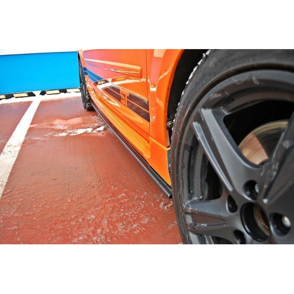 Maxton Design difuzory pod boční prahy pro Ford Focus ST Mk2, plast ABS bez povrchové úpravy
