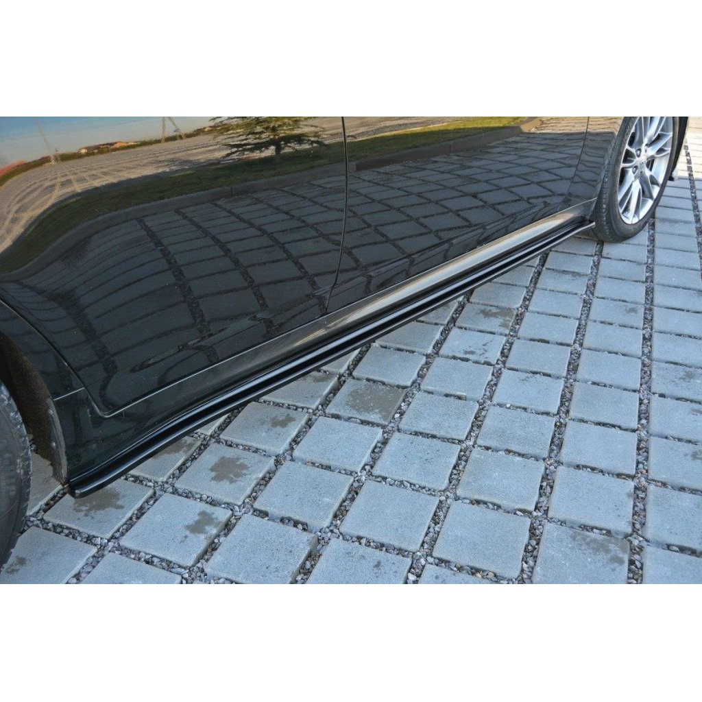 Maxton Design difuzory pod boční prahy pro Infiniti G37, černý lesklý plast ABS, Sedan