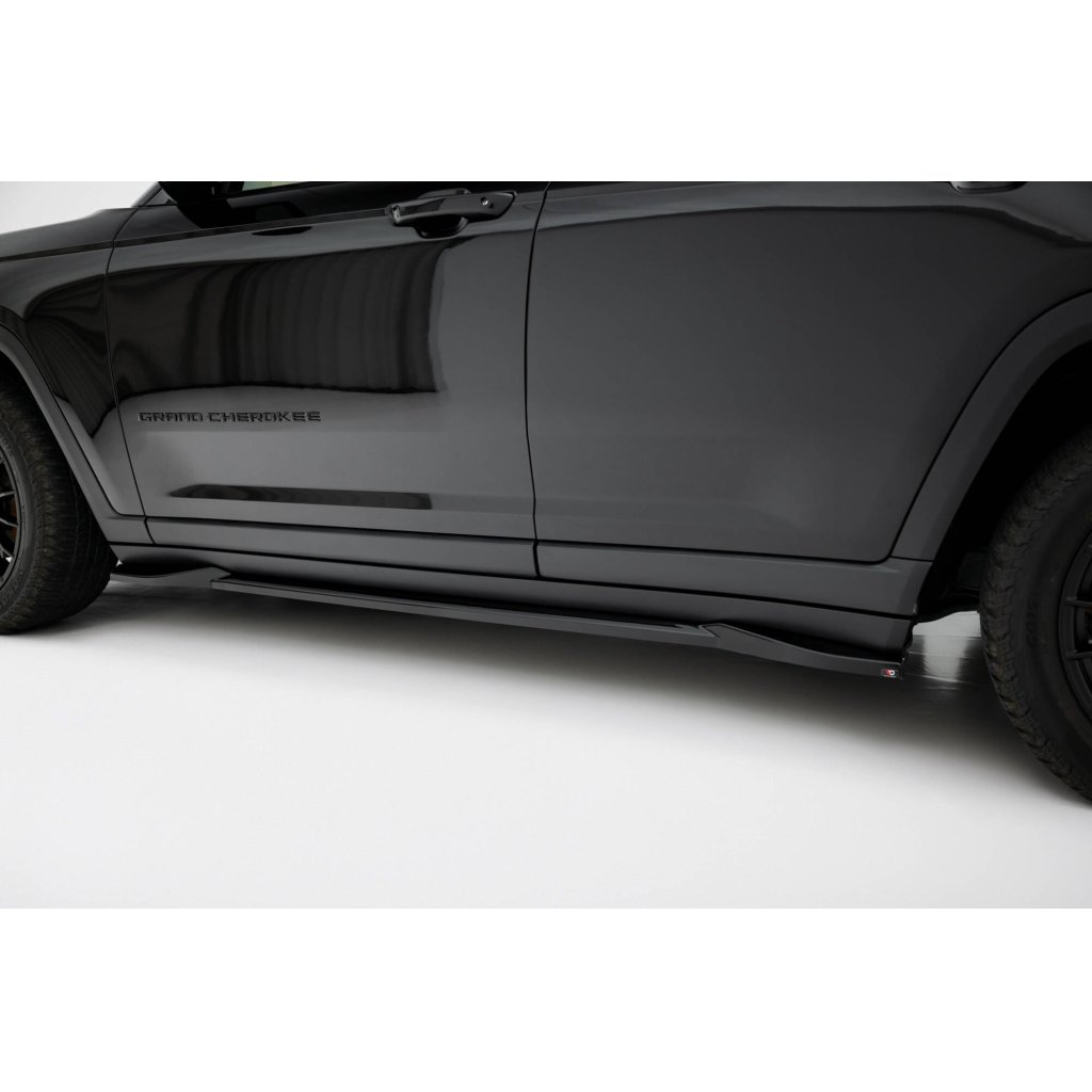 Maxton Design difuzory pod boční prahy pro Jeep Grand Cherokee WL, černý lesklý plast ABS, Trailhawk