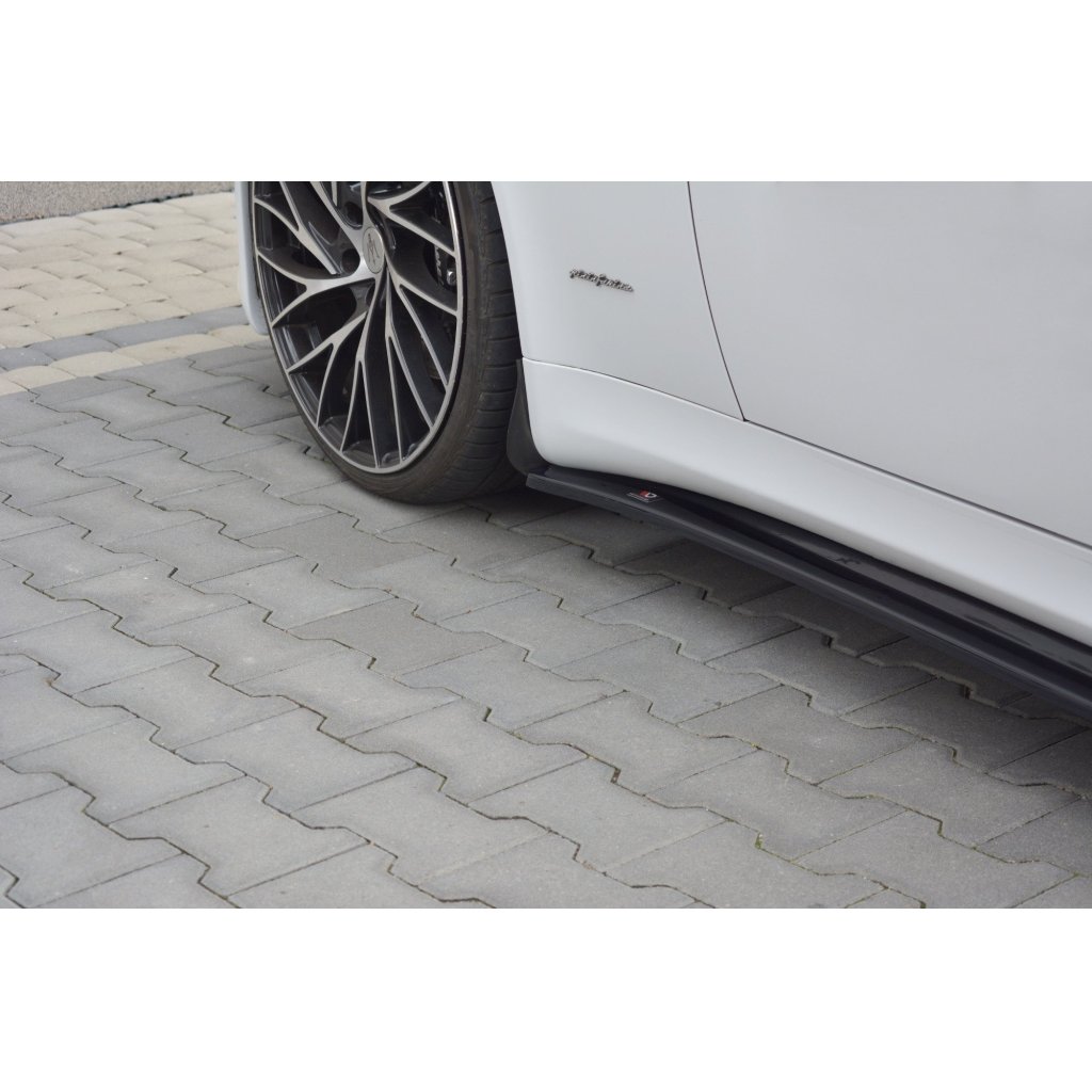 Maxton Design difuzory pod boční prahy pro Maserati Quattroporte Mk5, černý lesklý plast ABS