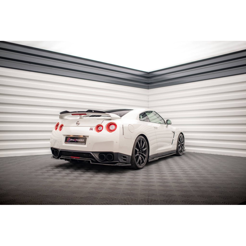 Maxton Design difuzory pod boční prahy pro Nissan GT-R R35 Facelift, černý lesklý plast ABS, r.v. 2011-2016